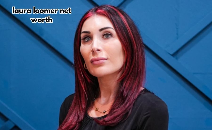 laura loomer net worth